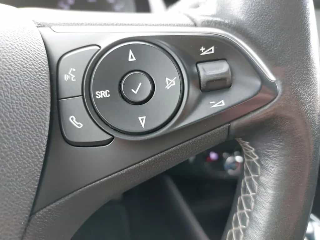 Opel Crossland (X) 10/2022-photo-17