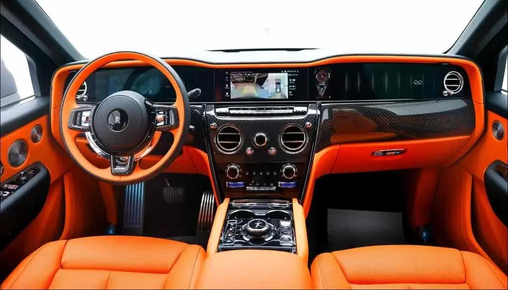 Rolls-Royce Cullinan Black Badge|4 Seats|2026 |On Stock null-photo-5