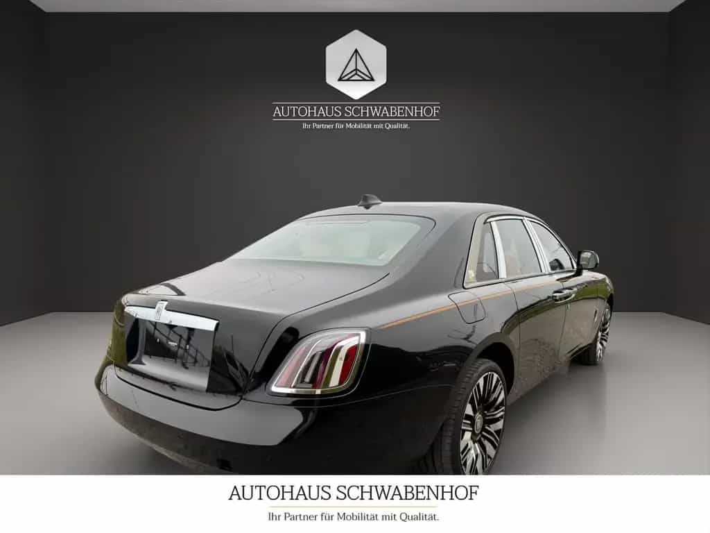 Rolls-Royce Ghost Series II / 2026 / On Stock / 5 SEAT null-photo-5