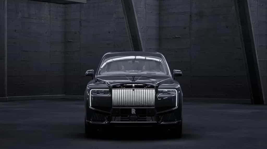 Rolls-Royce Cullinan Black Badge | 4 Seats | 2026 | On Stock null-photo-3