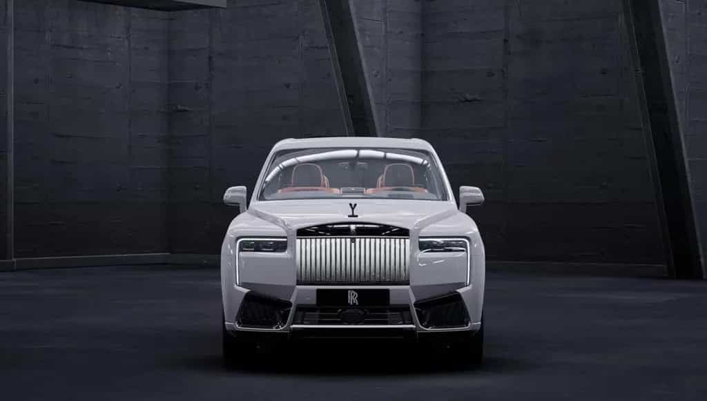 Rolls-Royce Cullinan Black Badge | 4 Seats | 2026 | On Stock null-photo-3