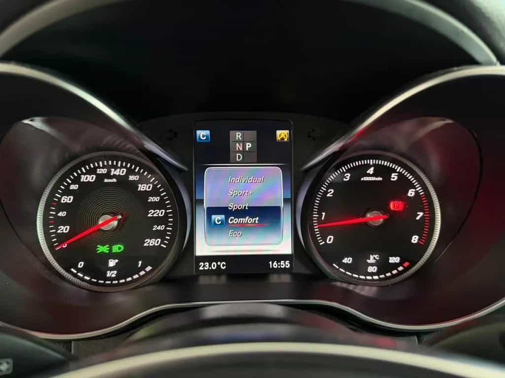 Mercedes-Benz C-Class 250 Coupe AMG Panorama Burmester Ambiente AHK 05/2017-photo-13