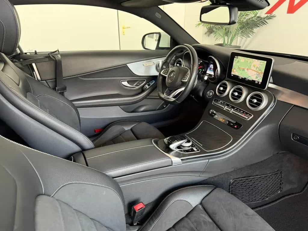 Mercedes-Benz C-Class 250 Coupe AMG Panorama Burmester Ambiente AHK 05/2017-photo-19