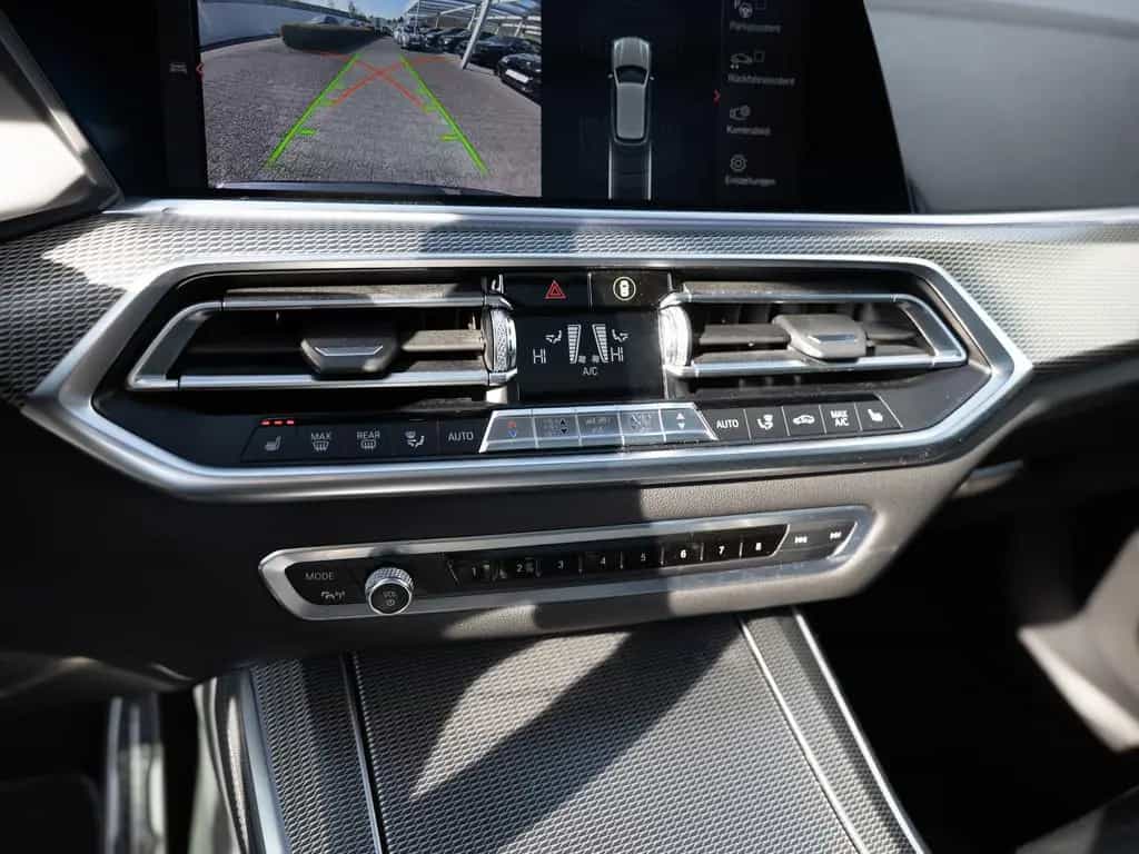 BMW X5 xDrive 30d M-Sport PANO AHK HUD LED STANDHZ 06/2019-photo-21