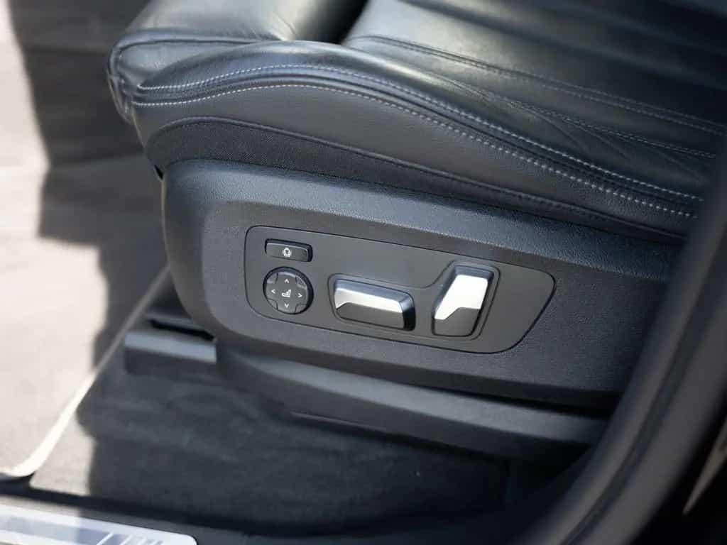BMW X5 xDrive 30d M-Sport PANO AHK HUD LED STANDHZ 06/2019-photo-28