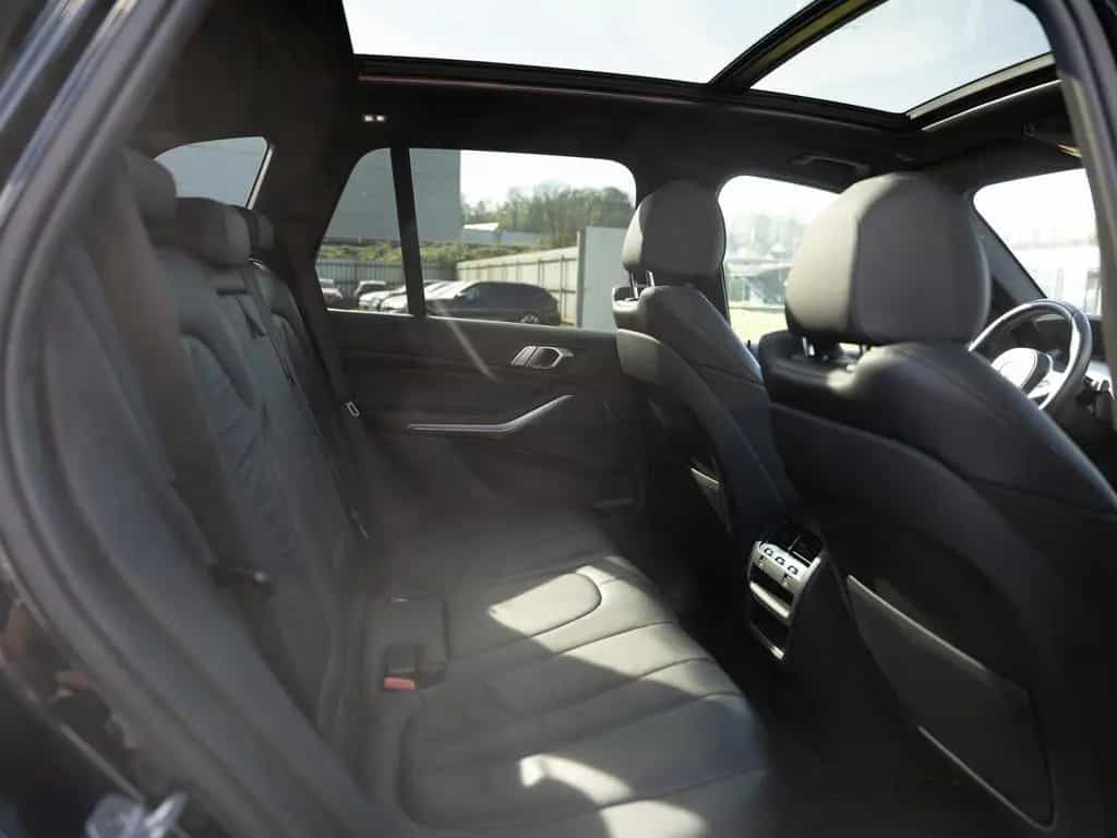 BMW X5 xDrive 30d M-Sport PANO AHK HUD LED STANDHZ 06/2019-photo-9