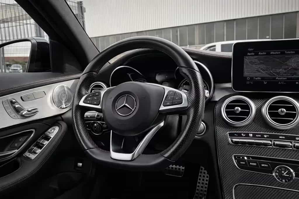 Mercedes-Benz C-Class 43 AMG*GARANTIE*BURMESTER*PANO*HEADUP*TOTWINKE 03/2018-photo-17
