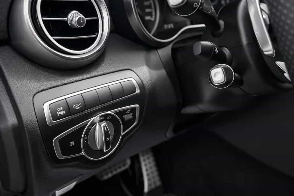 Mercedes-Benz C-Class 43 AMG*GARANTIE*BURMESTER*PANO*HEADUP*TOTWINKE 03/2018-photo-23