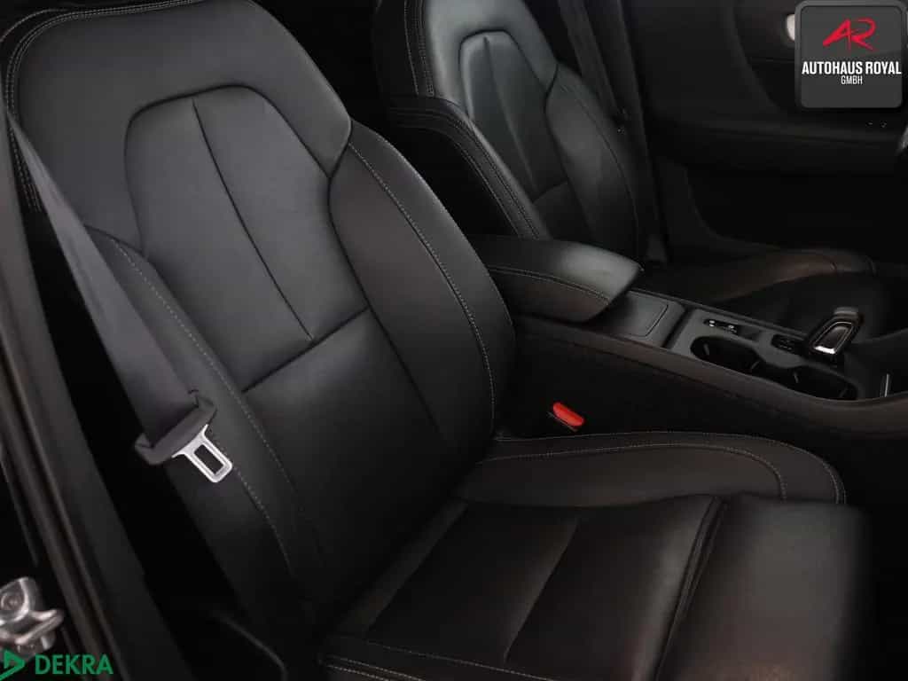 Volvo XC 40 D3 AWD PANO,HARMAN/K,360GRAD,ACC,1.HD,SH 11/2018-photo-10