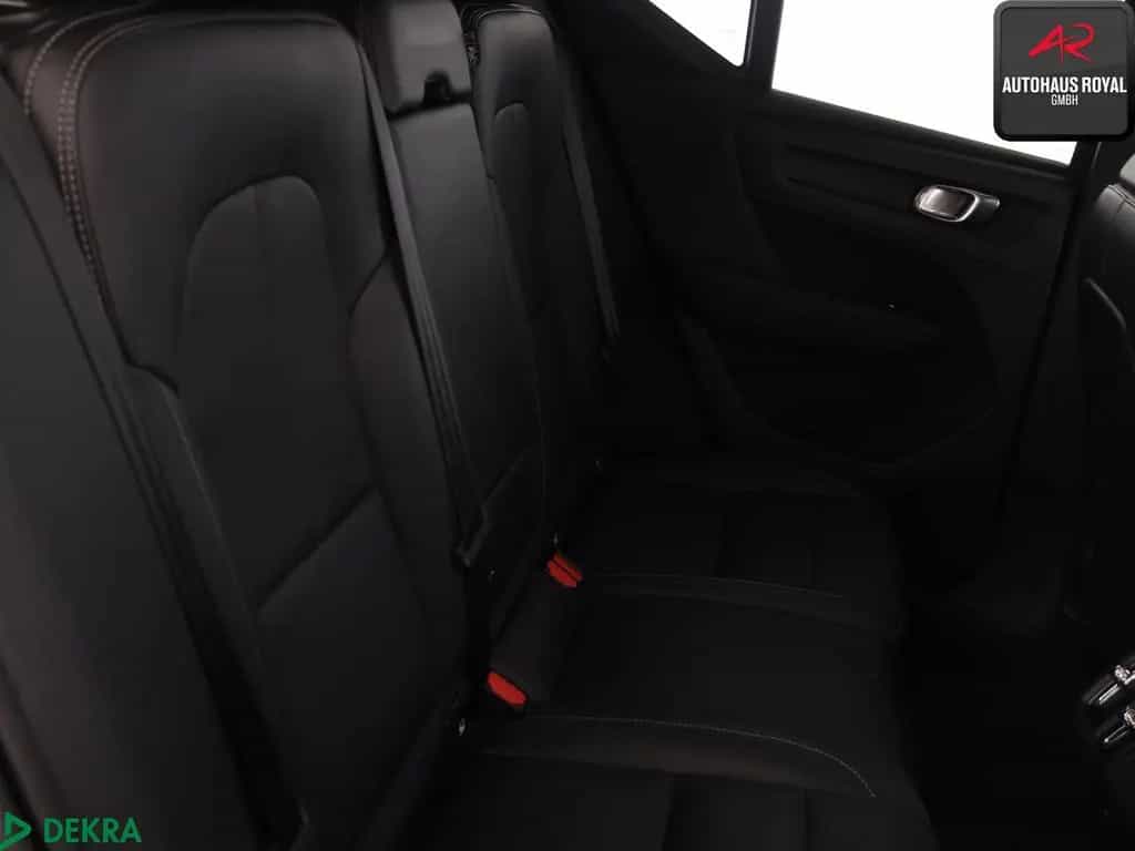 Volvo XC 40 D3 AWD PANO,HARMAN/K,360GRAD,ACC,1.HD,SH 11/2018-photo-11