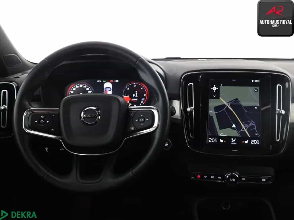 Volvo XC 40 D3 AWD PANO,HARMAN/K,360GRAD,ACC,1.HD,SH 11/2018-photo-14