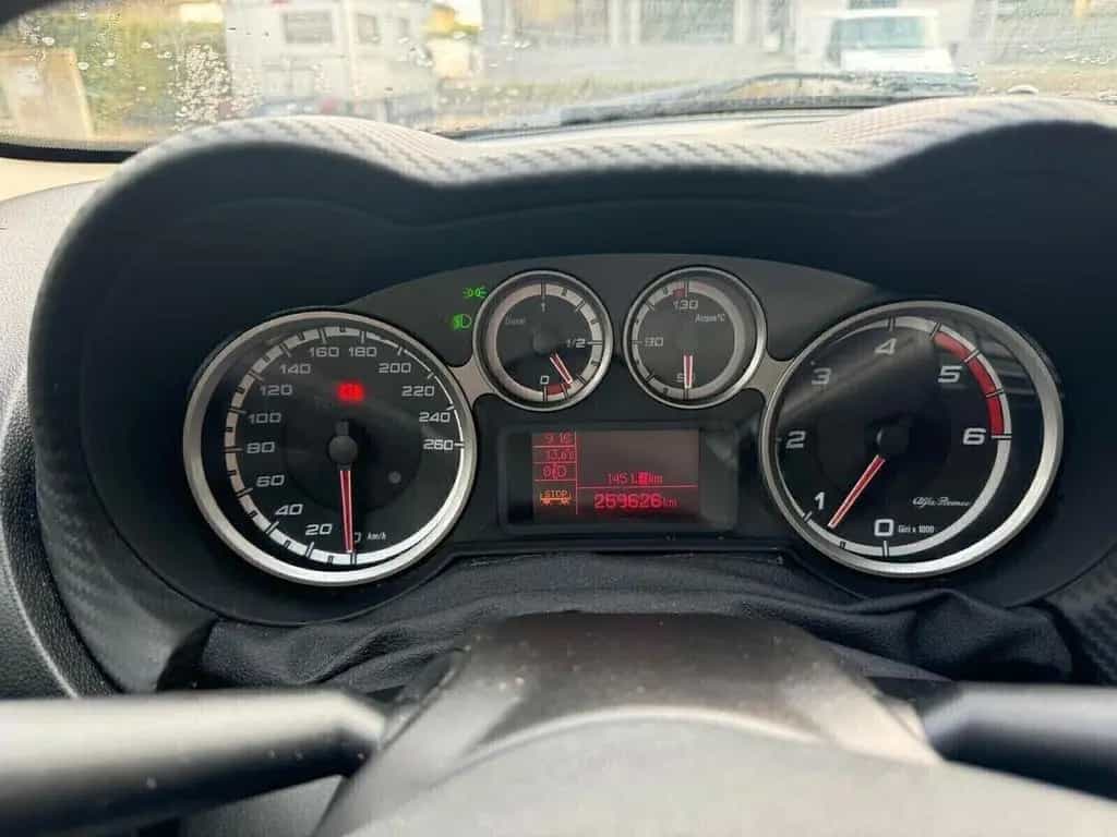Alfa Romeo MiTo 1.6 JTDm 16V Distinctive Sport P 11/2009-photo-13