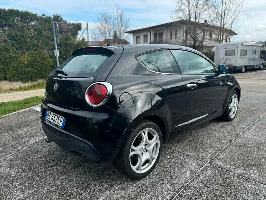 Alfa Romeo MiTo 1.6 JTDm 16V Distinctive Sport P 11/2009-photo-2