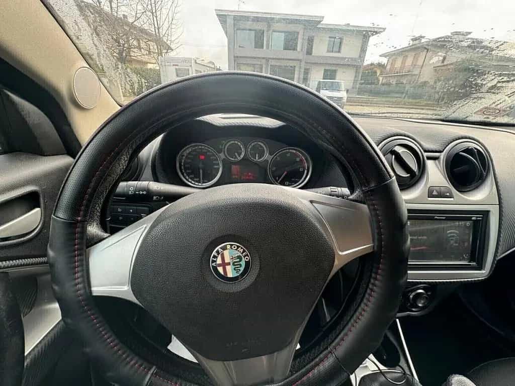 Alfa Romeo MiTo 1.6 JTDm 16V Distinctive Sport P 11/2009-photo-9