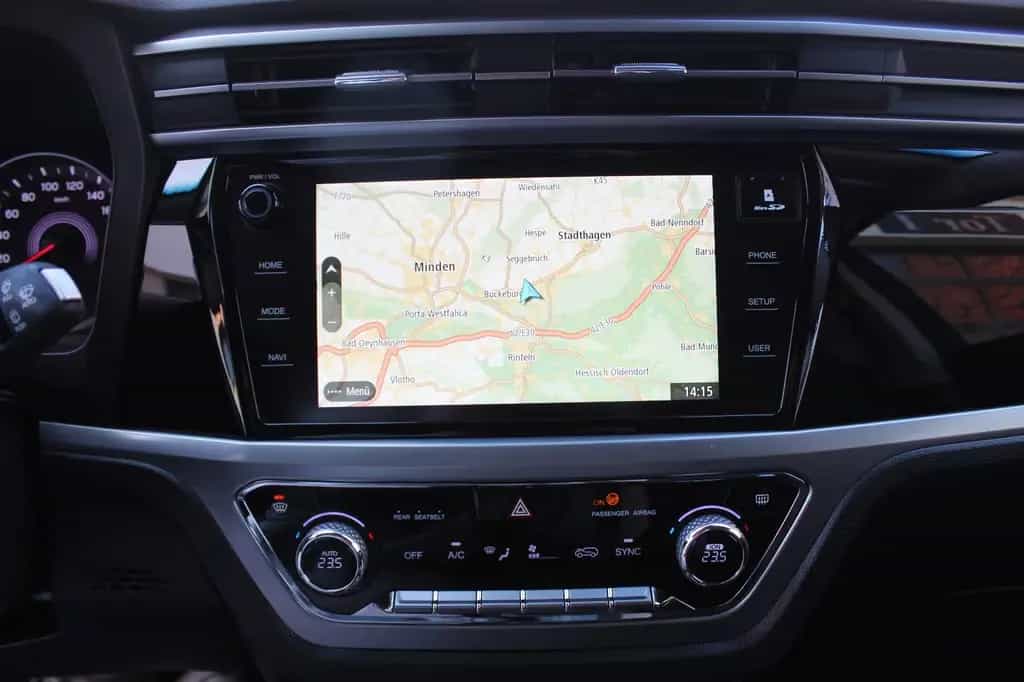 Ssangyong Korando 1.5 T-GDI Quartz 2WD RÜCKFAHRKAMERA,NAVI 02/2021-photo-12