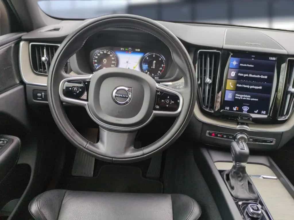 Volvo XC60 D4 Inscription 2WD Automatik Bluetooth Navi 02/2020-photo-19