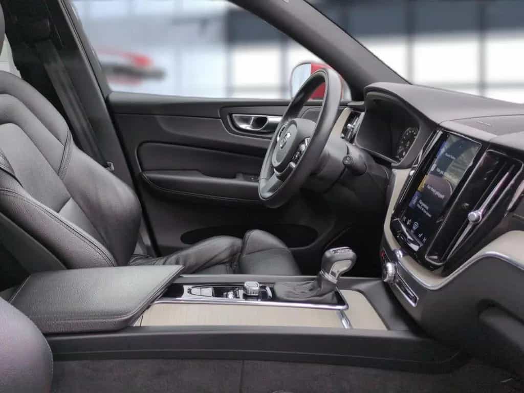Volvo XC60 D4 Inscription 2WD Automatik Bluetooth Navi 02/2020-photo-22