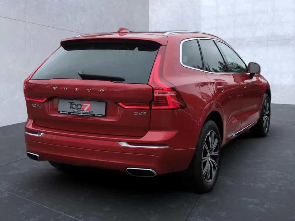 Volvo XC60 D4 Inscription 2WD Automatik Bluetooth Navi 02/2020-photo-3