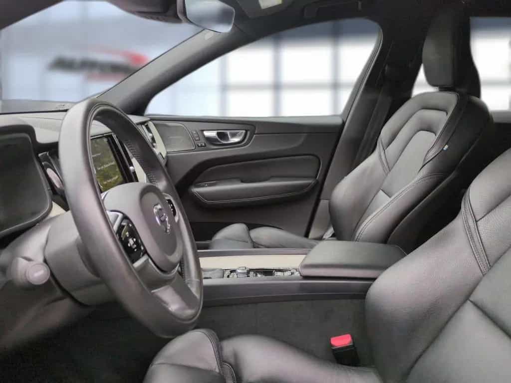 Volvo XC60 D4 Inscription 2WD Automatik Bluetooth Navi 02/2020-photo-9