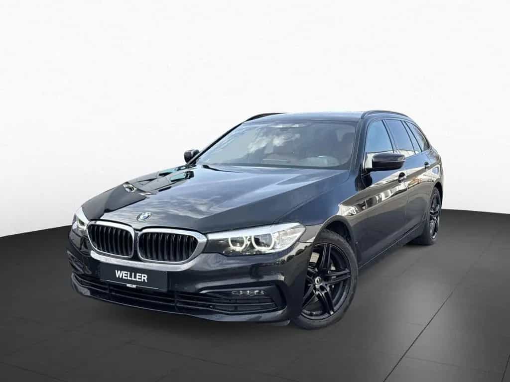 BMW 530 d xDrive Tour. SPORT NavPr DA SHZ Kam AHK 18" 08/2018-photo-2