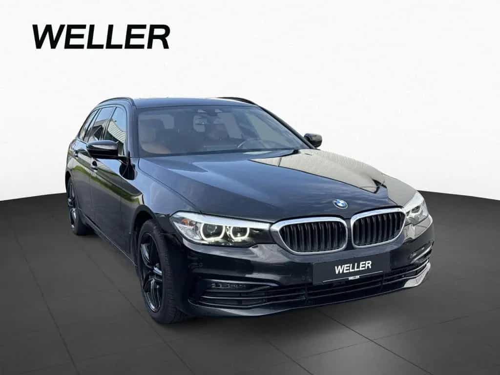 BMW 530 d xDrive Tour. SPORT NavPr DA SHZ Kam AHK 18" 08/2018-photo-3