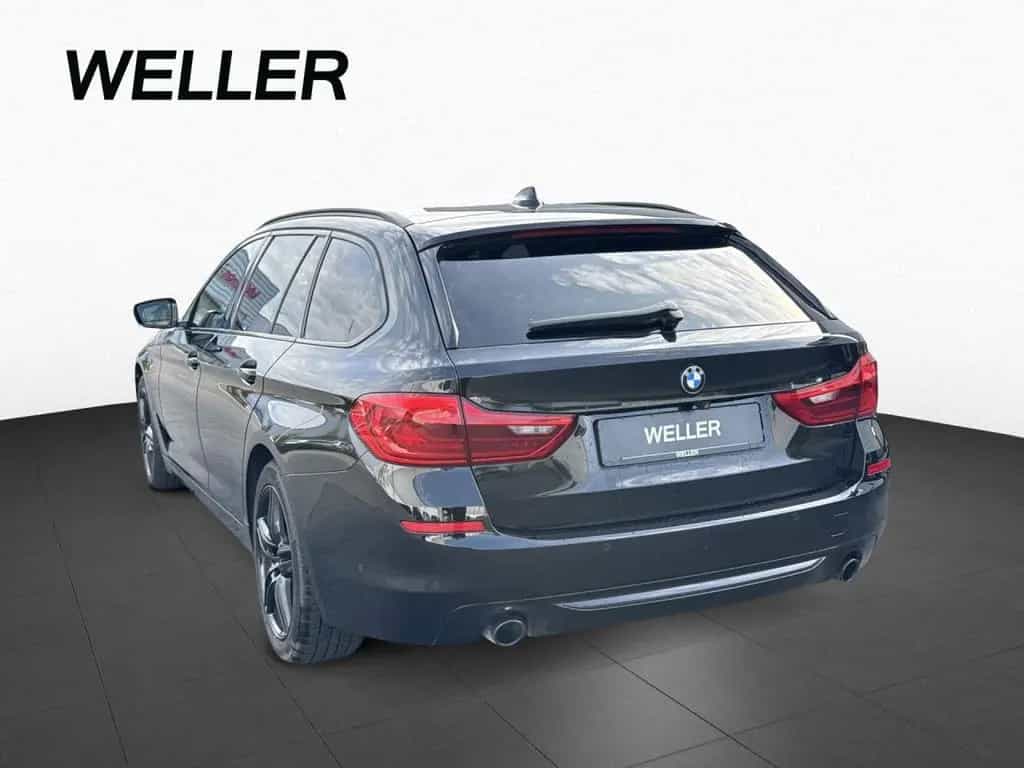 BMW 530 d xDrive Tour. SPORT NavPr DA SHZ Kam AHK 18" 08/2018-photo-5