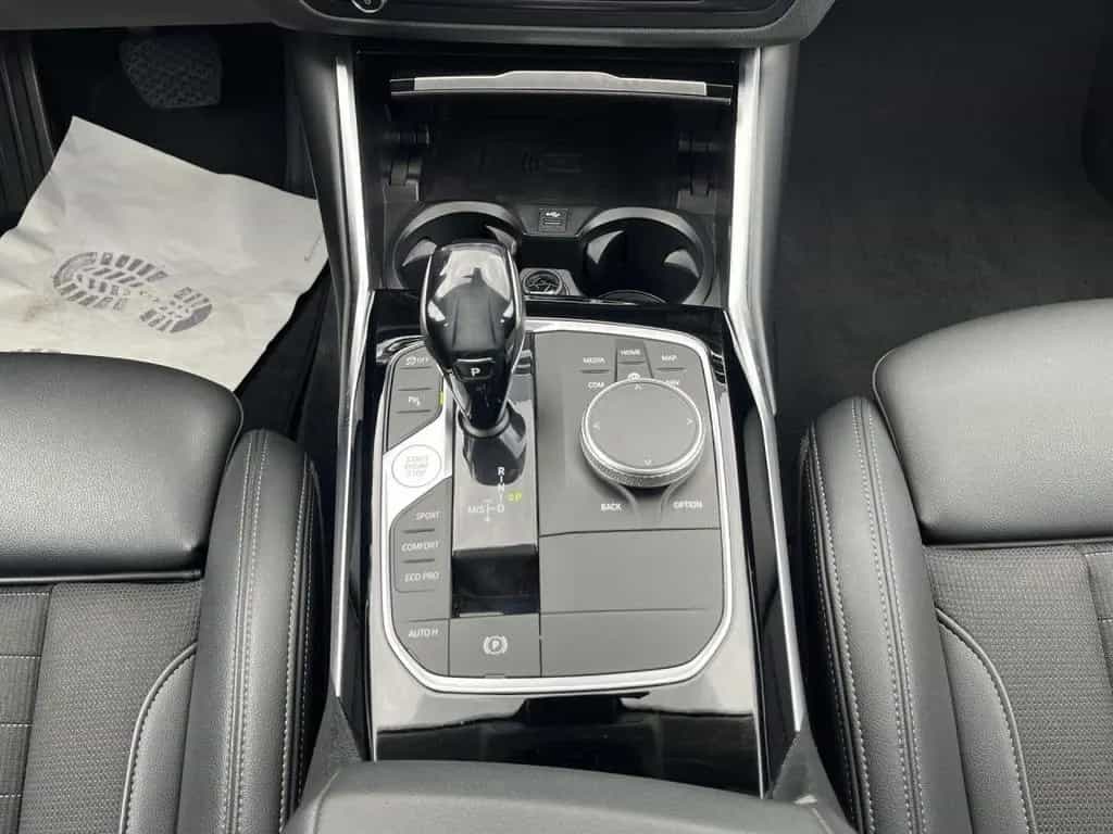 BMW 320 d xDrive T Sport Line H/K,LivePro,LED,LenkHz 07/2020-photo-9