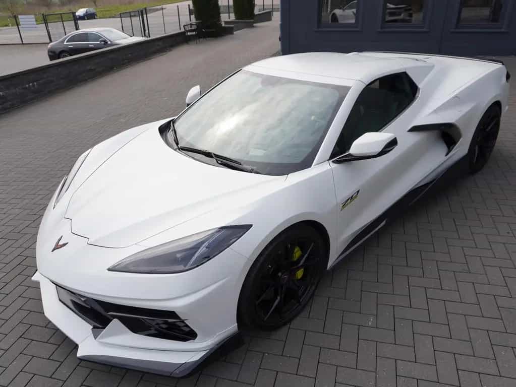 Corvette C8 Cabriolet Stingray 3 LT *Full Body Kit* 03/2022-photo-22