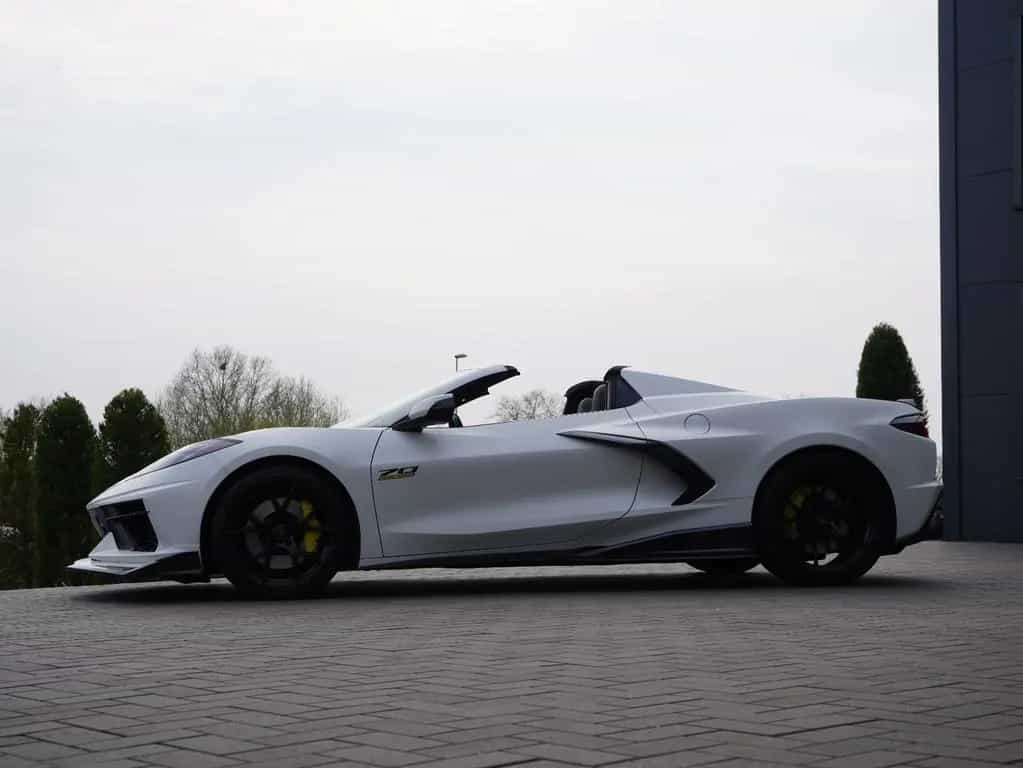 Corvette C8 Cabriolet Stingray 3 LT *Full Body Kit* 03/2022-photo-38