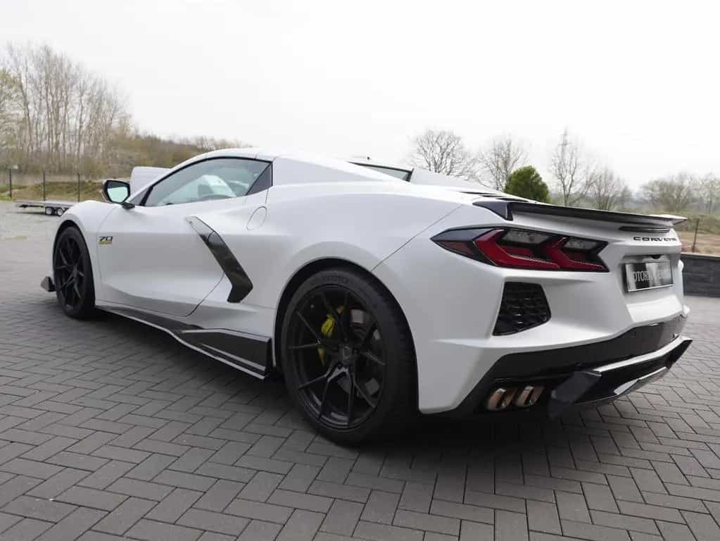 Corvette C8 Cabriolet Stingray 3 LT *Full Body Kit* 03/2022-photo-3