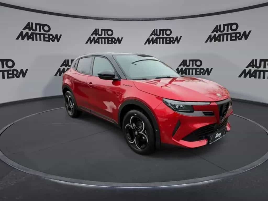 Alfa Romeo Junior 1.2 VGT Mild Hybrid Speciale +Tech Paket 03/2026-photo-1