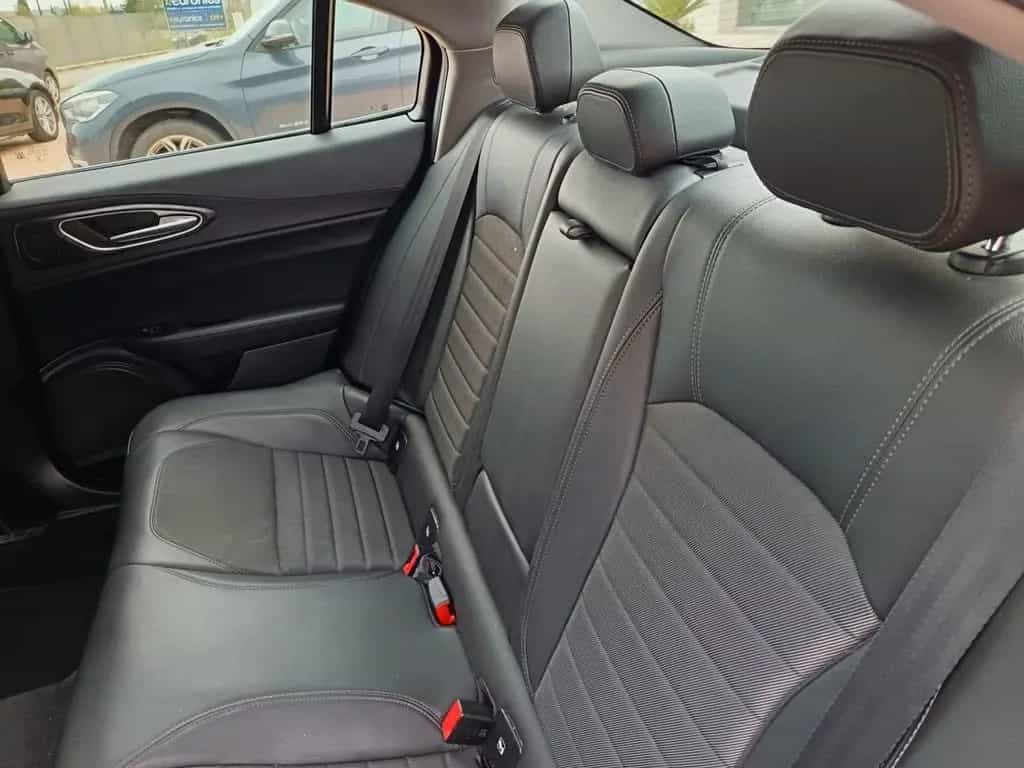 Alfa Romeo Giulia 2.2 Turbodiesel 190 CV AT8 Exe 02/2019-photo-9