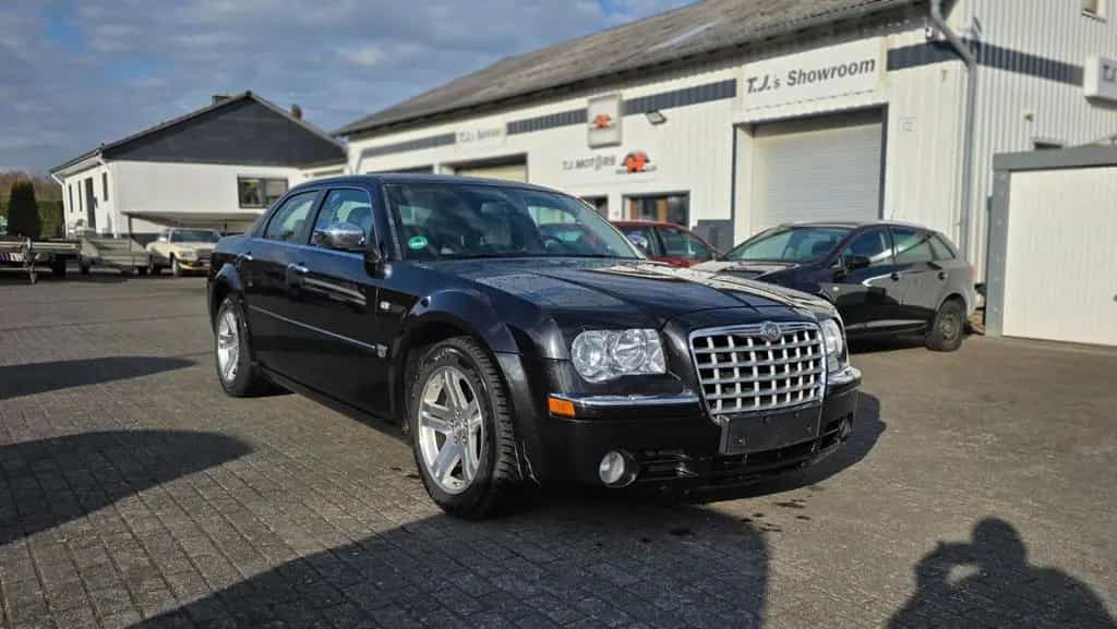 Chrysler 300C 3,0 V6 CRD, 1. Hand! Scheckheftgepflegt! 09/2008-photo-0