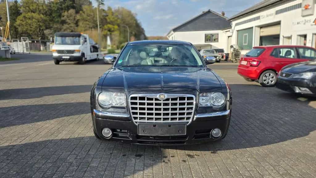 Chrysler 300C 3,0 V6 CRD, 1. Hand! Scheckheftgepflegt! 09/2008-photo-1