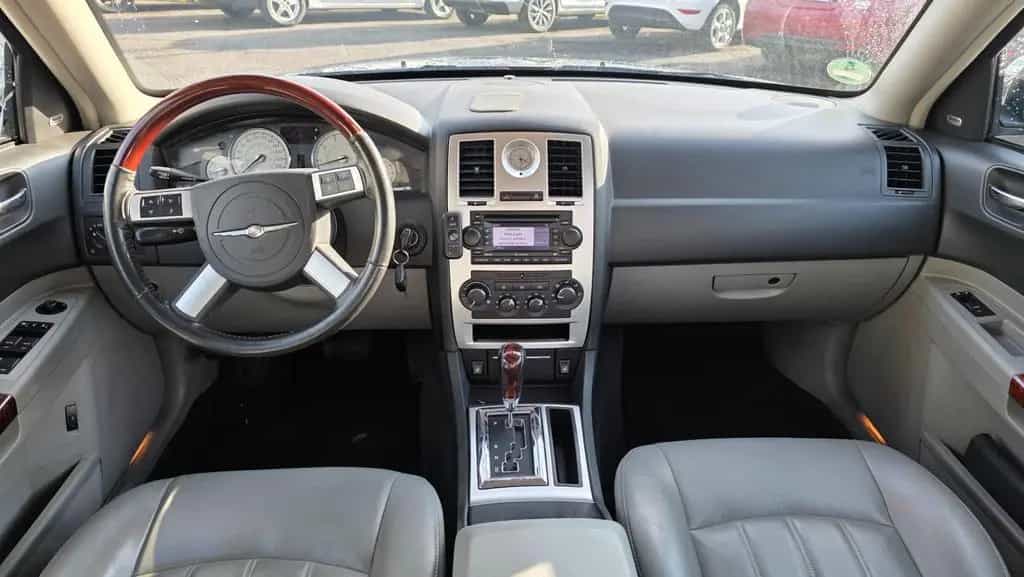 Chrysler 300C 3,0 V6 CRD, 1. Hand! Scheckheftgepflegt! 09/2008-photo-11