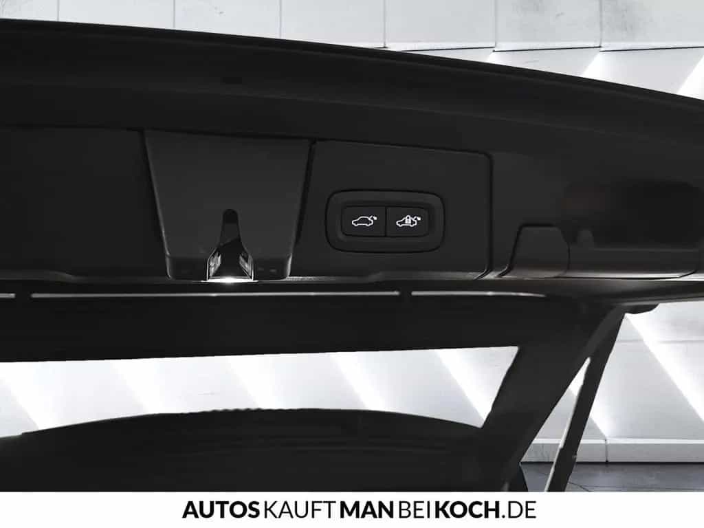 Volvo XC60 B4 D Plus Dark ACC BLIS V-LED 4xSHz MEM HK 02/2024-photo-16