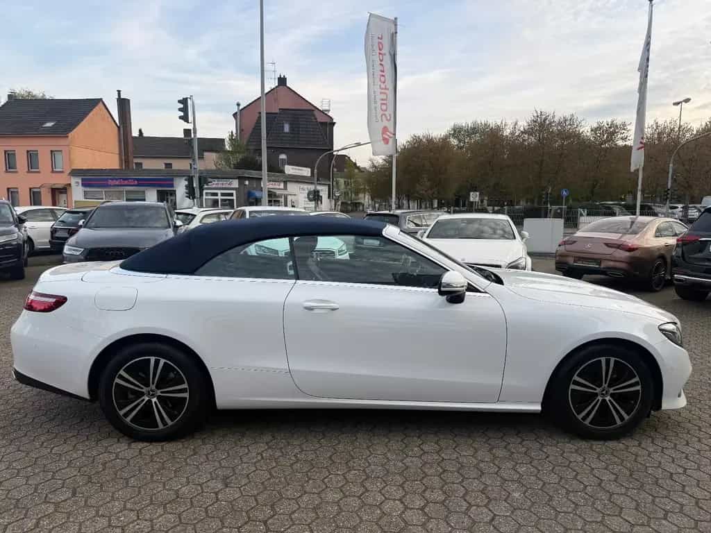 Mercedes-Benz E-Class 200 Cabrio*Avantgarde*Multibeam LED* Navi* 06/2019-photo-5