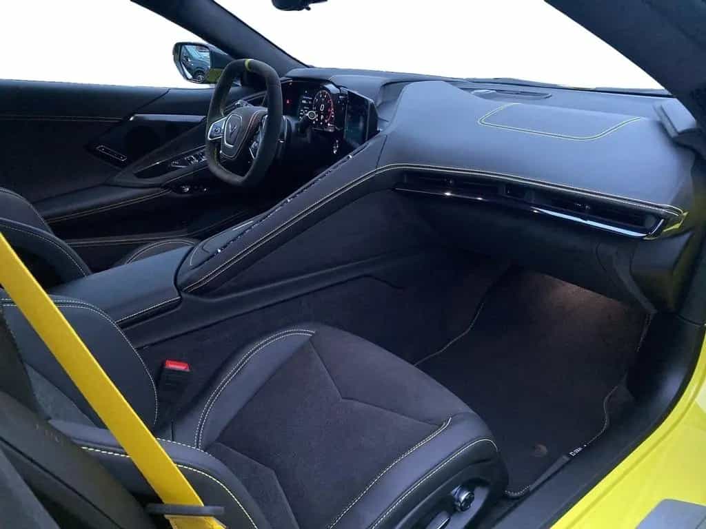 Corvette C8 Cabrio 3LT *Z51*Callaway-Kompressor*640 PS 08/2025-photo-19