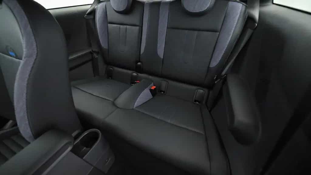 MINI Cooper C 01/2025-photo-13
