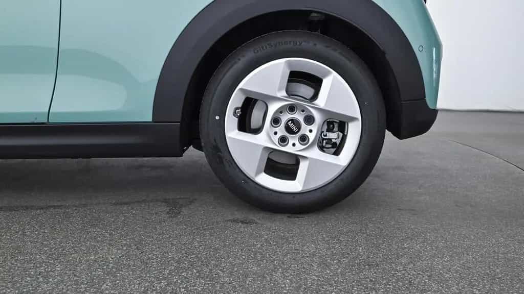 MINI Cooper C 01/2025-photo-17