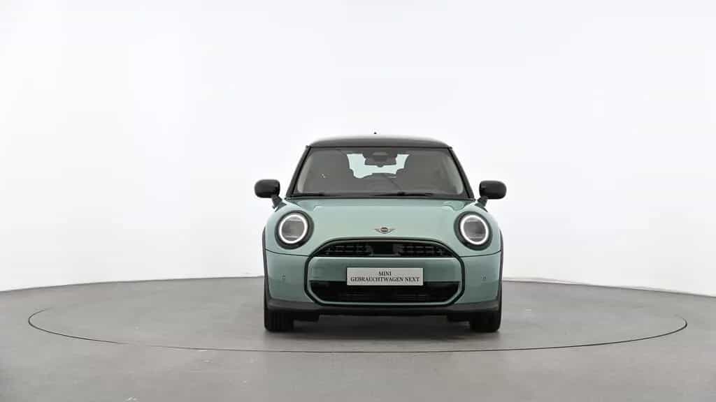 MINI Cooper C 01/2025-photo-2