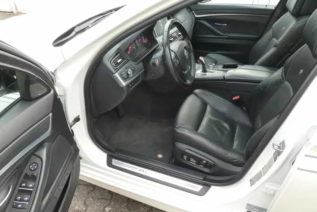 ALPINA D5 3.0 BiTurbo F10 LCI Limousine 03/2014-photo-11