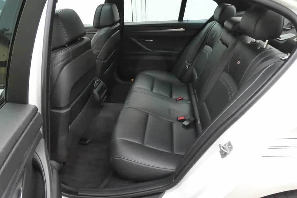 ALPINA D5 3.0 BiTurbo F10 LCI Limousine 03/2014-photo-16