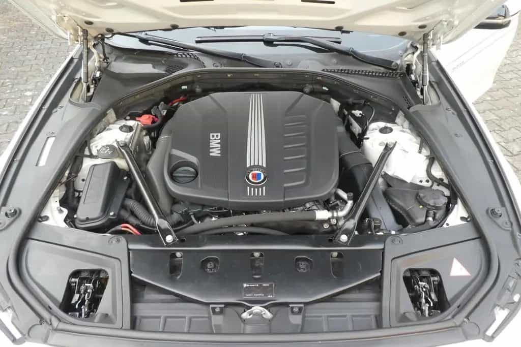 ALPINA D5 3.0 BiTurbo F10 LCI Limousine 03/2014-photo-22