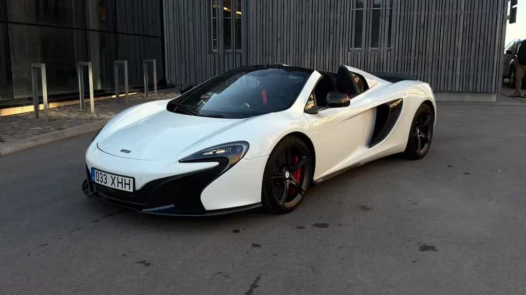 McLaren 650S Spider 09/2015-photo-0