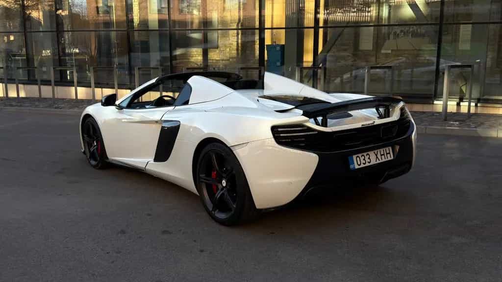 McLaren 650S Spider 09/2015-photo-5