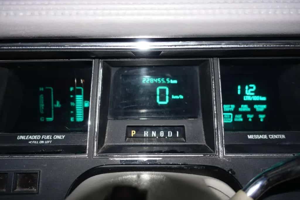 Lincoln Town Car Cartier 1990 5.0 V8, rostfrei, H-Kennz 07/1990-photo-12
