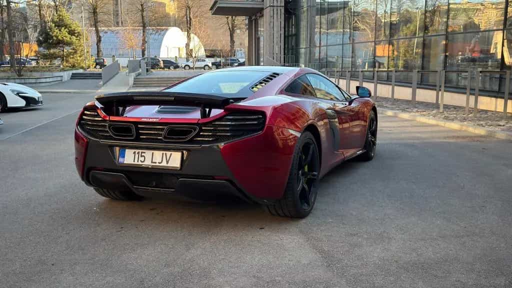 McLaren 650S Coupé MSO Akrapovič exhaust 07/2015-photo-3