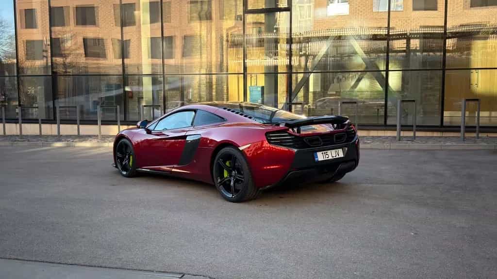 McLaren 650S Coupé MSO Akrapovič exhaust 07/2015-photo-5