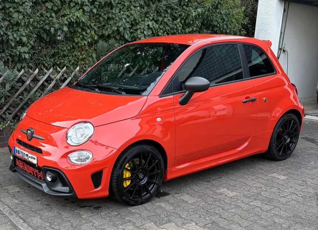 Abarth 695 1.4 T-Jet 16V Competizione 09/2023-photo-0